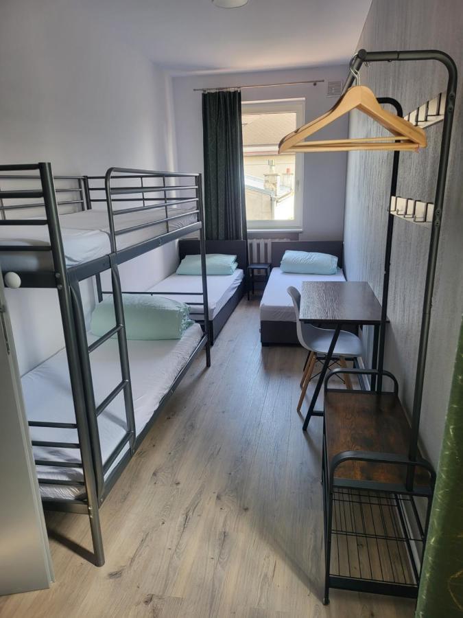 Rooms4rest Wiertnicza - Private For Tourists - Atr Consulting Sp, Z O,o, Nakvynės namai