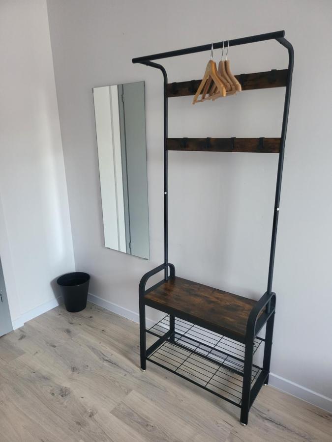 Rooms4rest Wiertnicza - Private For Tourists - Atr Consulting Sp, Z O,o, Nakvynės namai Warsaw